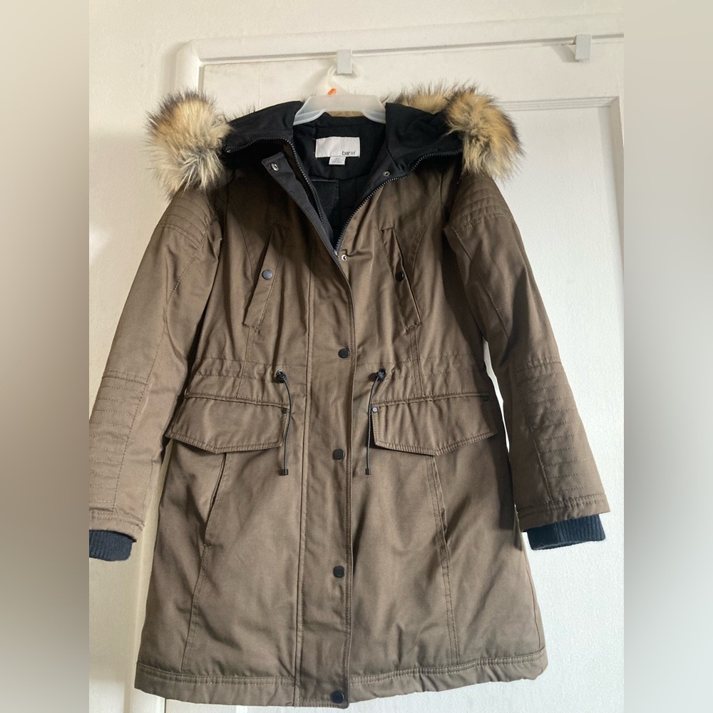 Bar III Brown Ski Jacket with Faux Fur Hood and Structured Silhouette